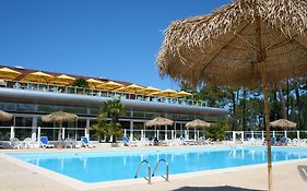 Azureva Ronce Les Bains